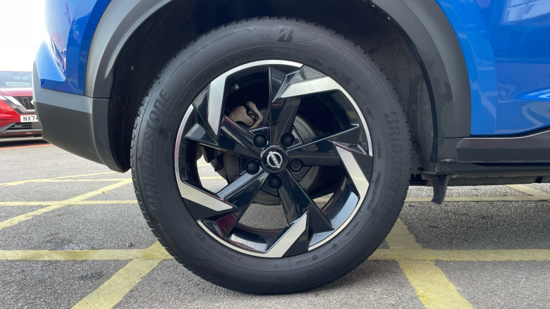 Nissan Juke 1.6 Hybrid N-Connecta 5dr Auto Hybrid Hatchback